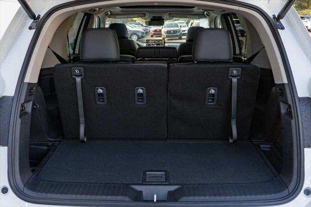 new 2025 Honda Pilot car, priced at $53,505