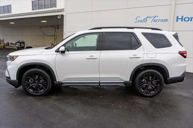 new 2025 Honda Pilot car, priced at $53,505