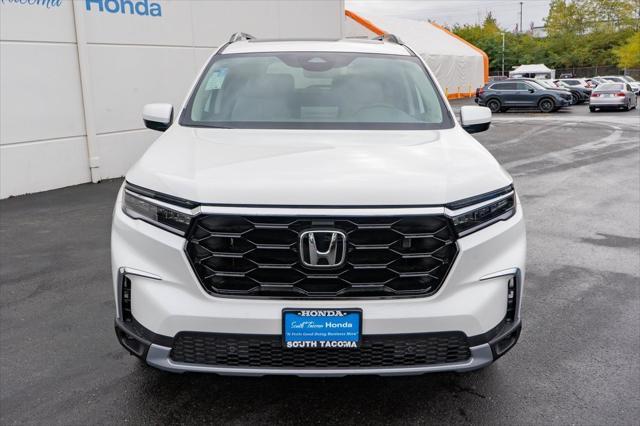 new 2025 Honda Pilot car, priced at $53,505