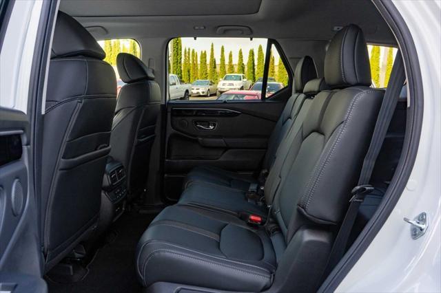 new 2025 Honda Pilot car, priced at $53,505