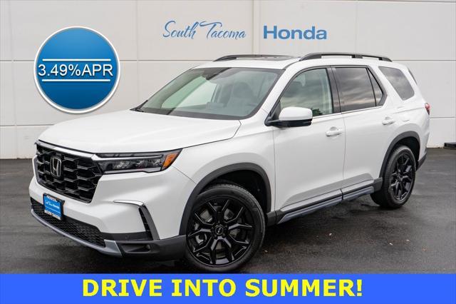 new 2025 Honda Pilot car, priced at $54,255