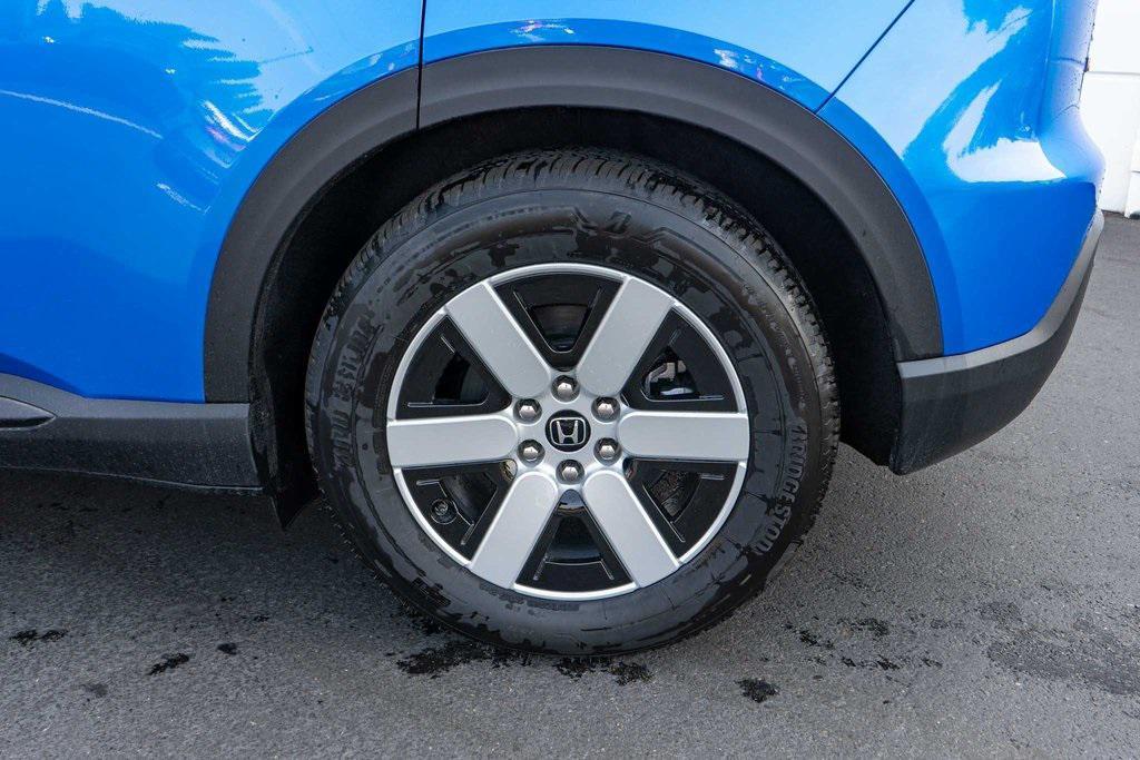 new 2025 Honda Prologue car, priced at $51,433
