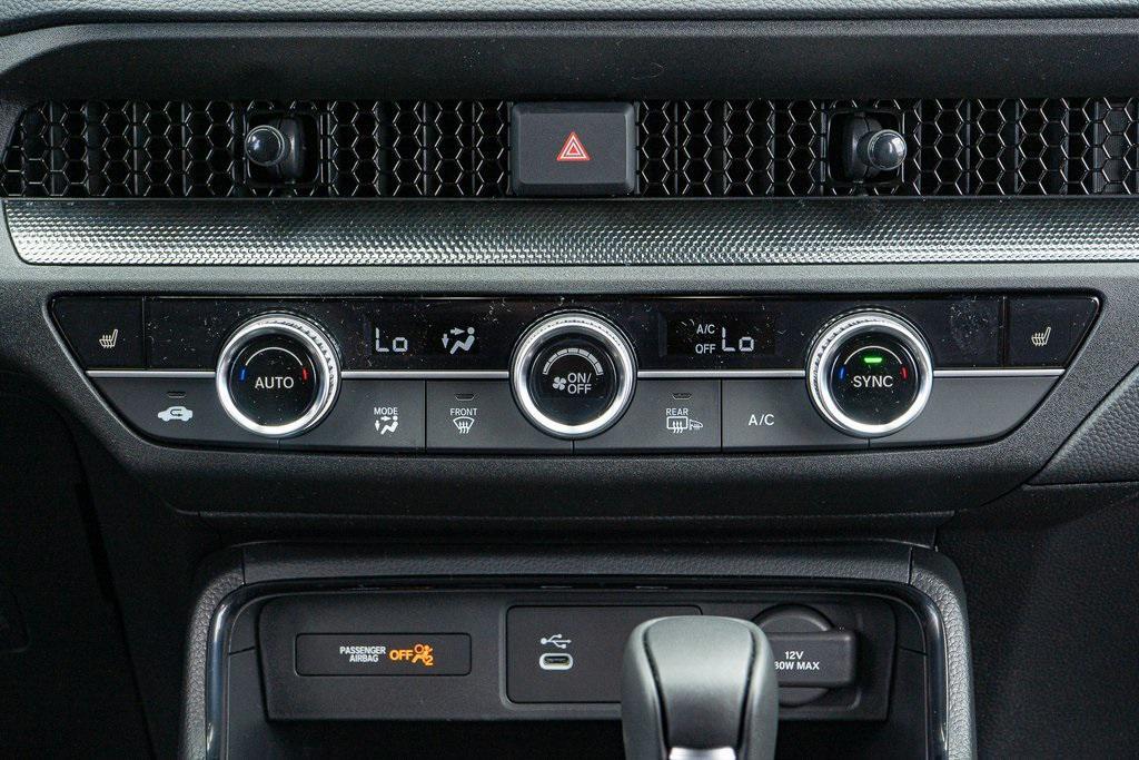 new 2026 Honda CR-V Hybrid car, priced at $37,689