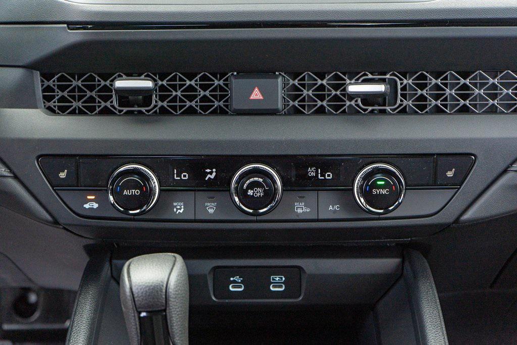 new 2025 Honda Accord car, priced at $30,996