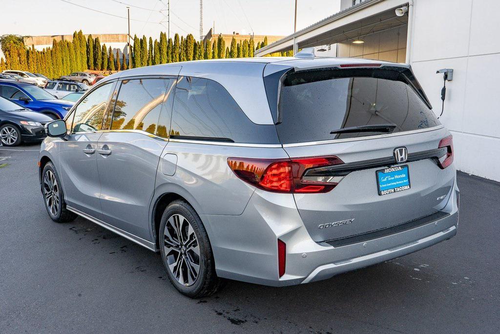 new 2026 Honda Odyssey car, priced at $53,555