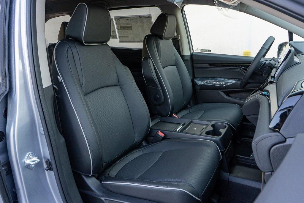 new 2026 Honda Odyssey car, priced at $53,555