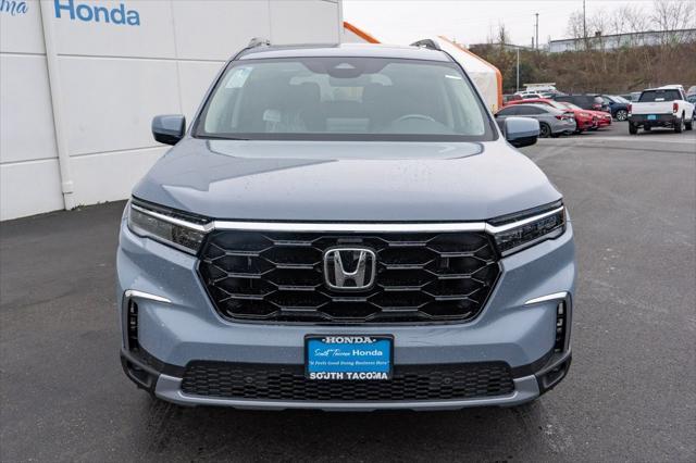 new 2025 Honda Pilot car, priced at $53,705