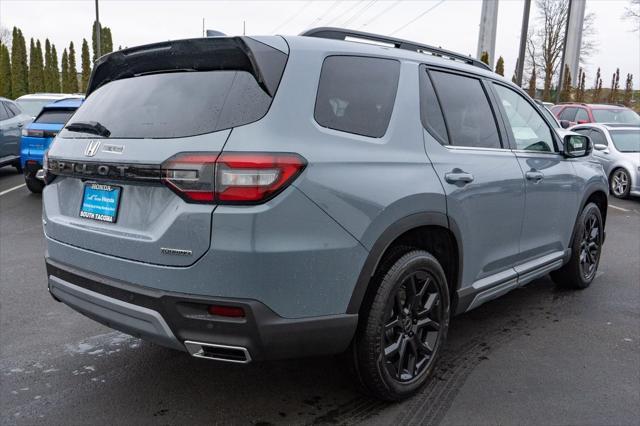 new 2025 Honda Pilot car, priced at $53,705