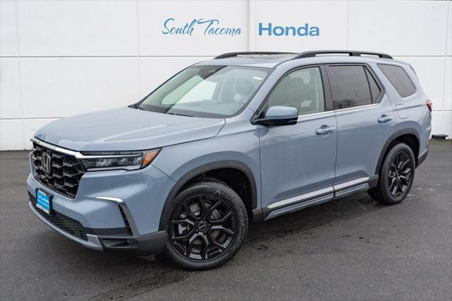 new 2025 Honda Pilot car, priced at $53,705