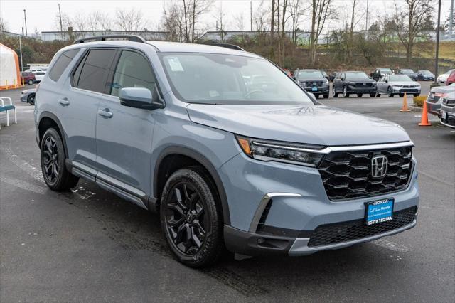 new 2025 Honda Pilot car, priced at $53,705