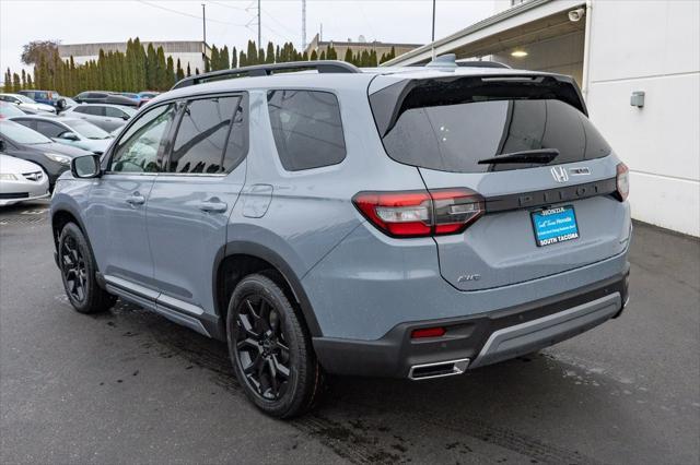 new 2025 Honda Pilot car, priced at $53,705