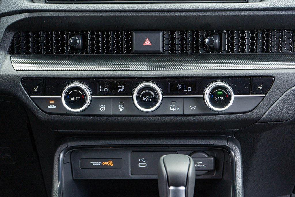 new 2026 Honda CR-V Hybrid car, priced at $39,035