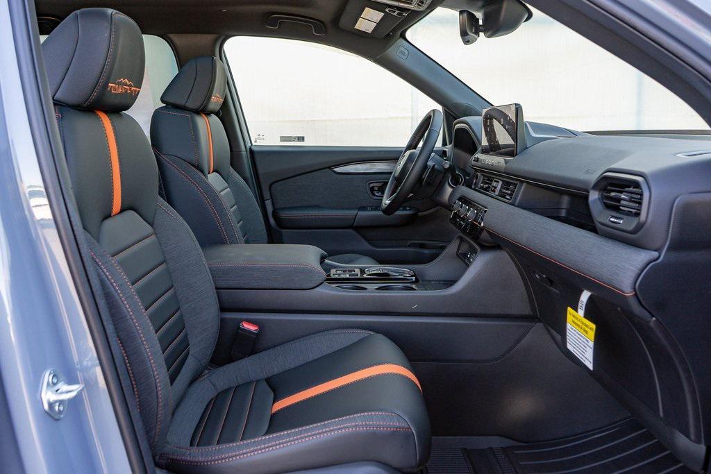 new 2026 Honda Passport car, priced at $50,400