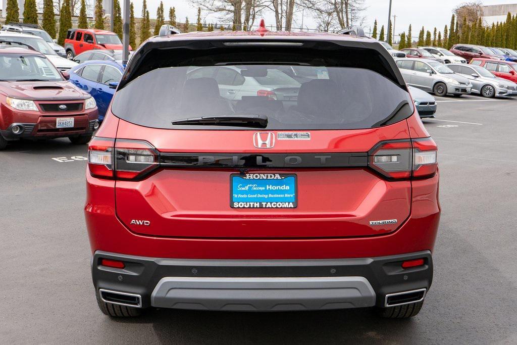 new 2025 Honda Pilot car, priced at $50,800