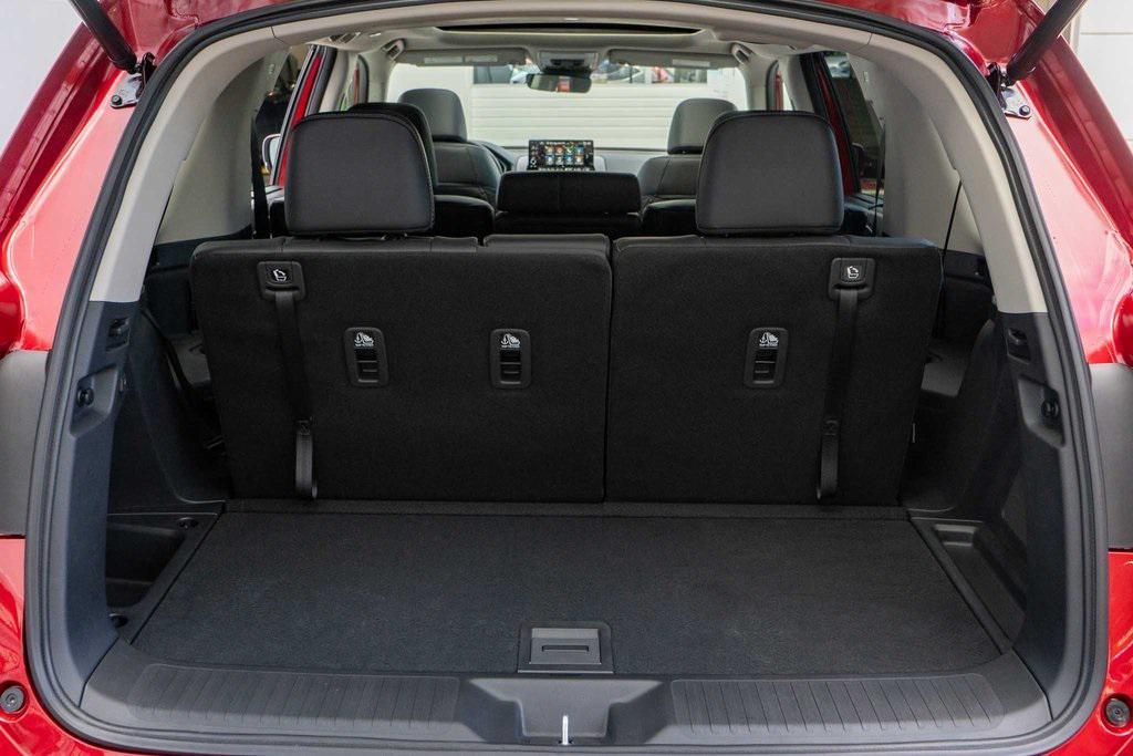new 2025 Honda Pilot car, priced at $50,800