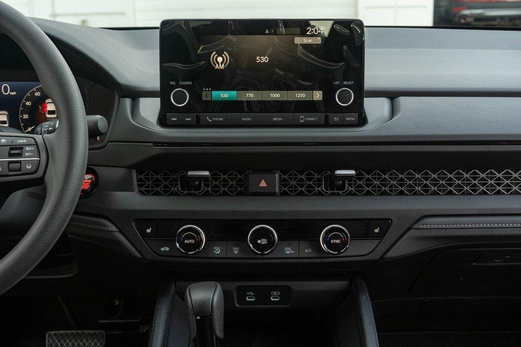new 2025 Honda Accord car, priced at $32,165