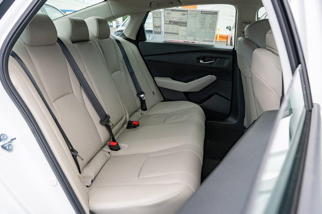 new 2025 Honda Accord Hybrid car, priced at $35,036