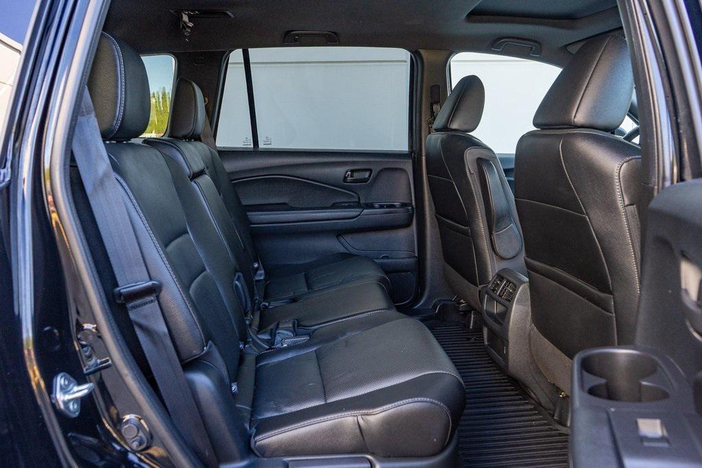 used 2022 Honda Passport car, priced at $33,595