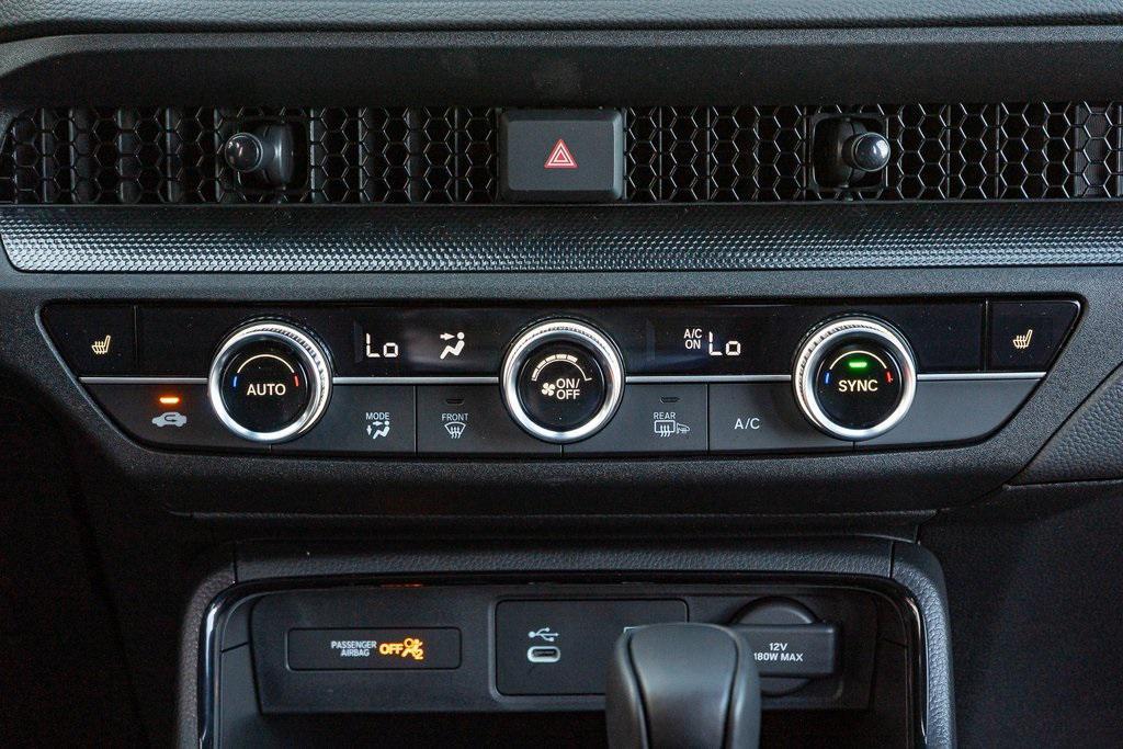 new 2026 Honda CR-V Hybrid car, priced at $37,634