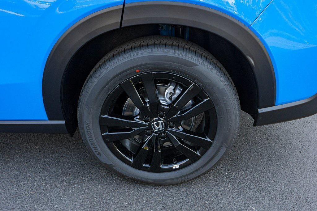 new 2026 Honda HR-V car, priced at $31,405