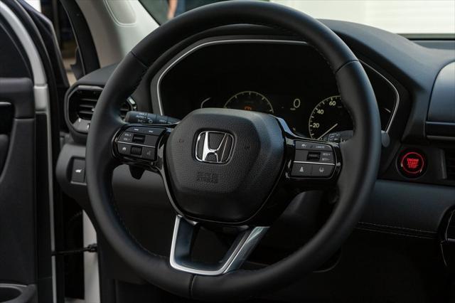 new 2025 Honda Pilot car, priced at $46,750