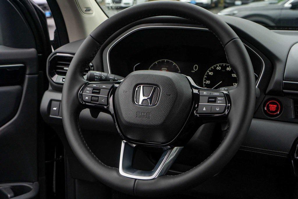 new 2025 Honda Pilot car, priced at $52,995