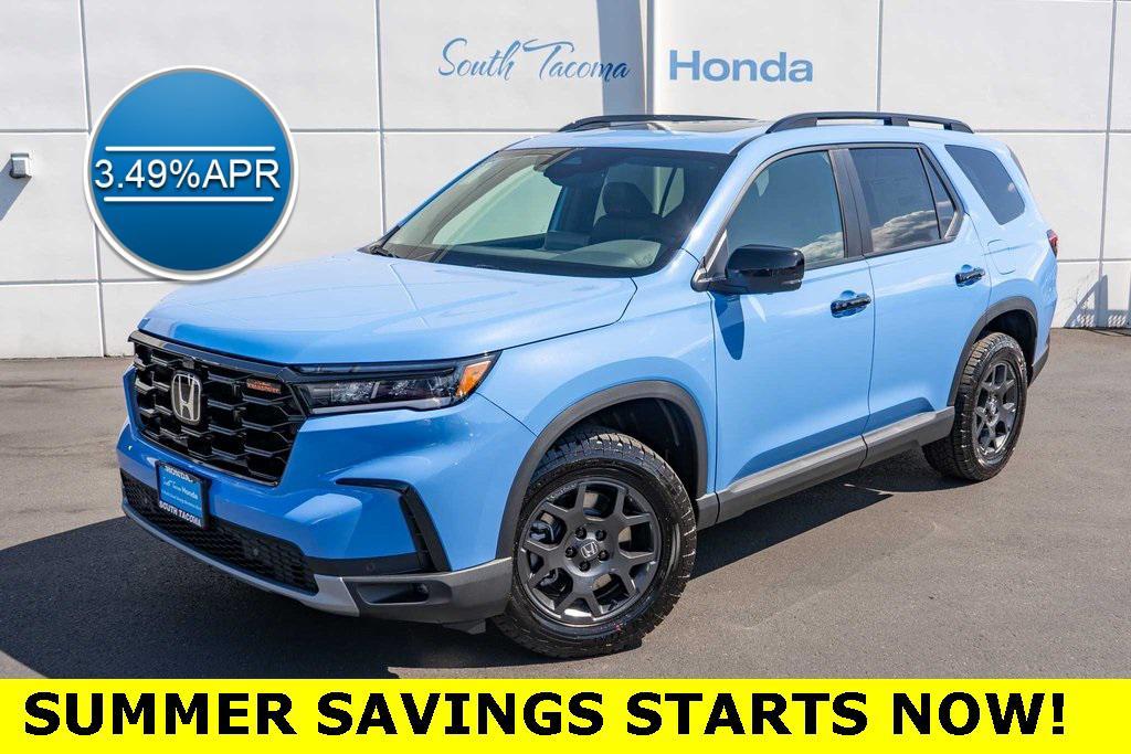 new 2025 Honda Pilot car, priced at $49,805