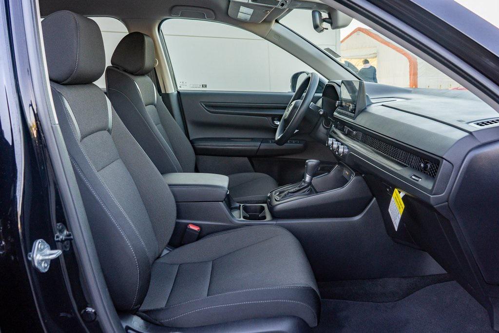 used 2025 Honda CR-V car, priced at $31,823