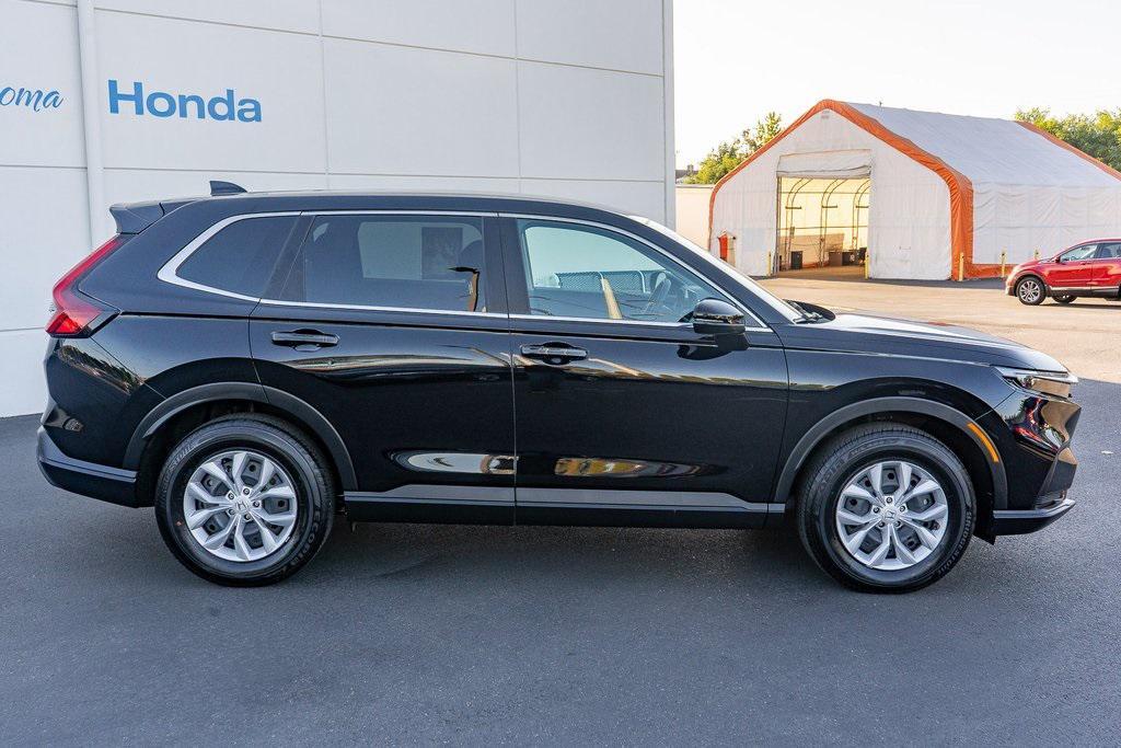 used 2025 Honda CR-V car, priced at $31,823