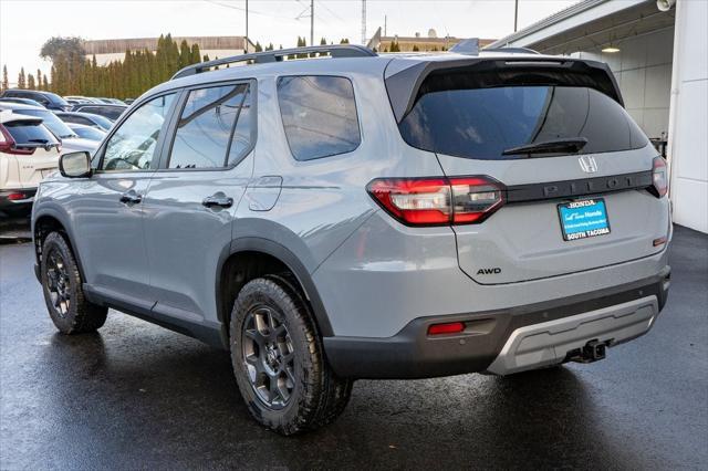 new 2025 Honda Pilot car, priced at $52,090