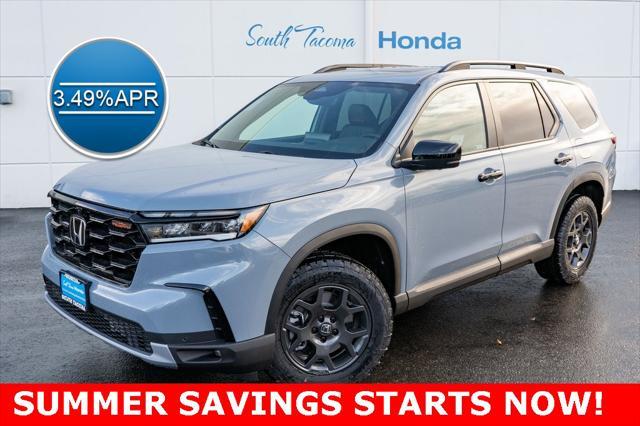 new 2025 Honda Pilot car, priced at $49,400