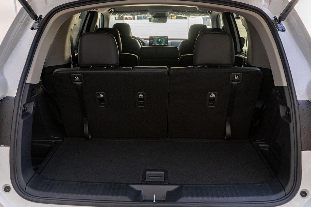 new 2025 Honda Pilot car, priced at $47,550