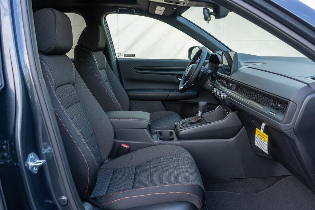 new 2026 Honda CR-V Hybrid car, priced at $37,689