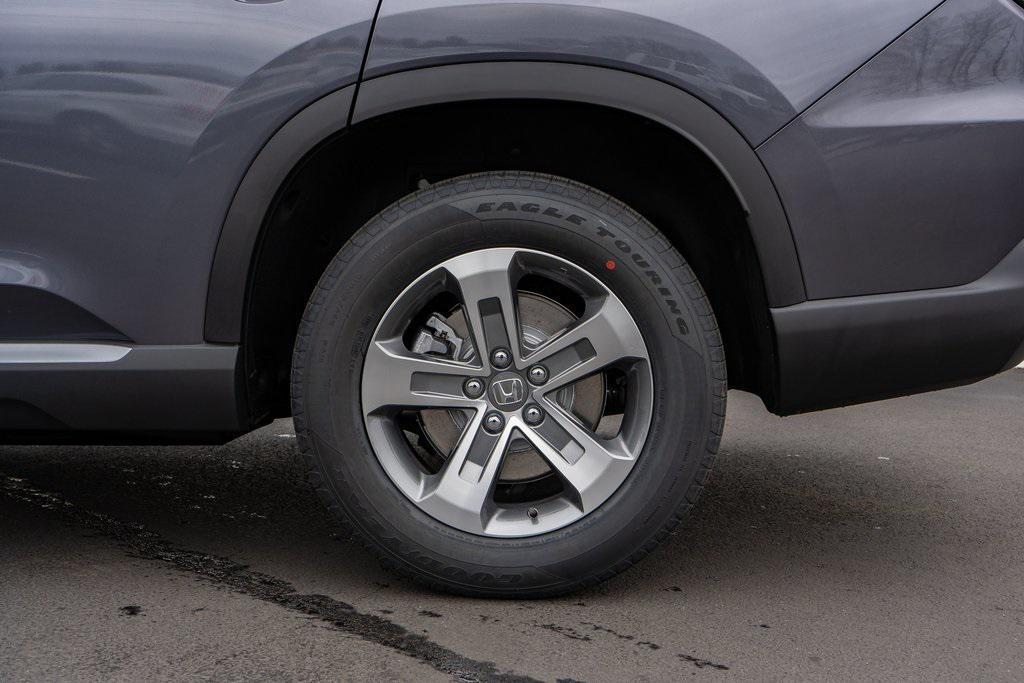 new 2025 Honda Pilot car, priced at $47,825
