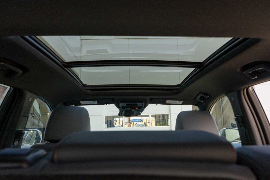 new 2025 Honda Prologue car, priced at $56,179