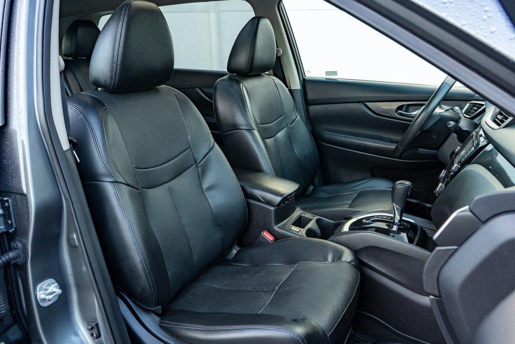 used 2016 Nissan Rogue car, priced at $13,599