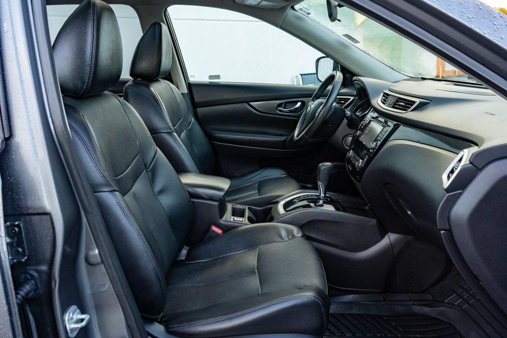 used 2016 Nissan Rogue car, priced at $13,599