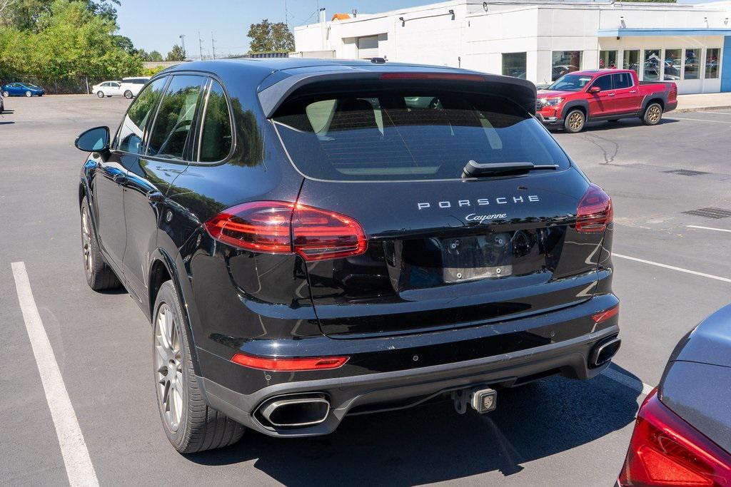 used 2017 Porsche Cayenne car
