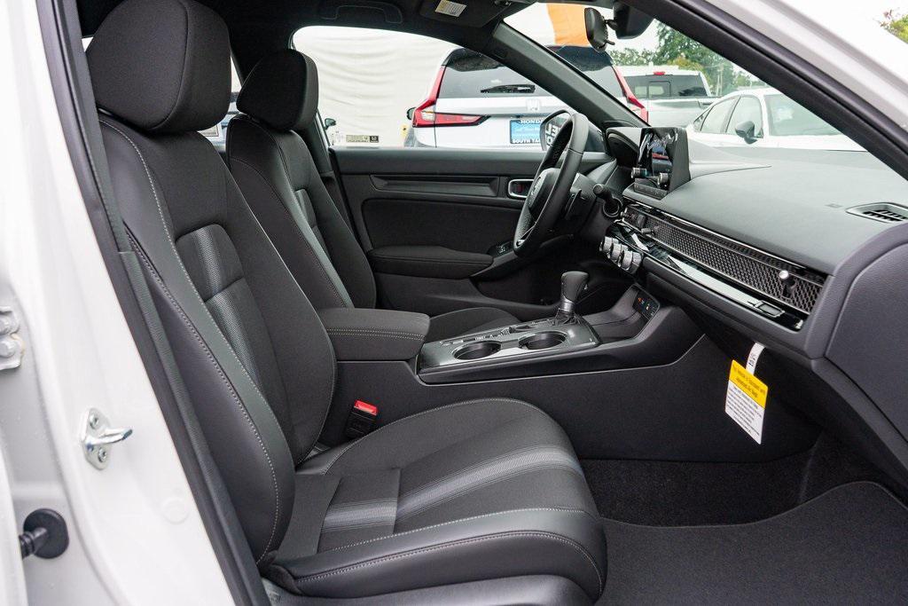 new 2026 Honda Civic Hybrid car, priced at $32,145