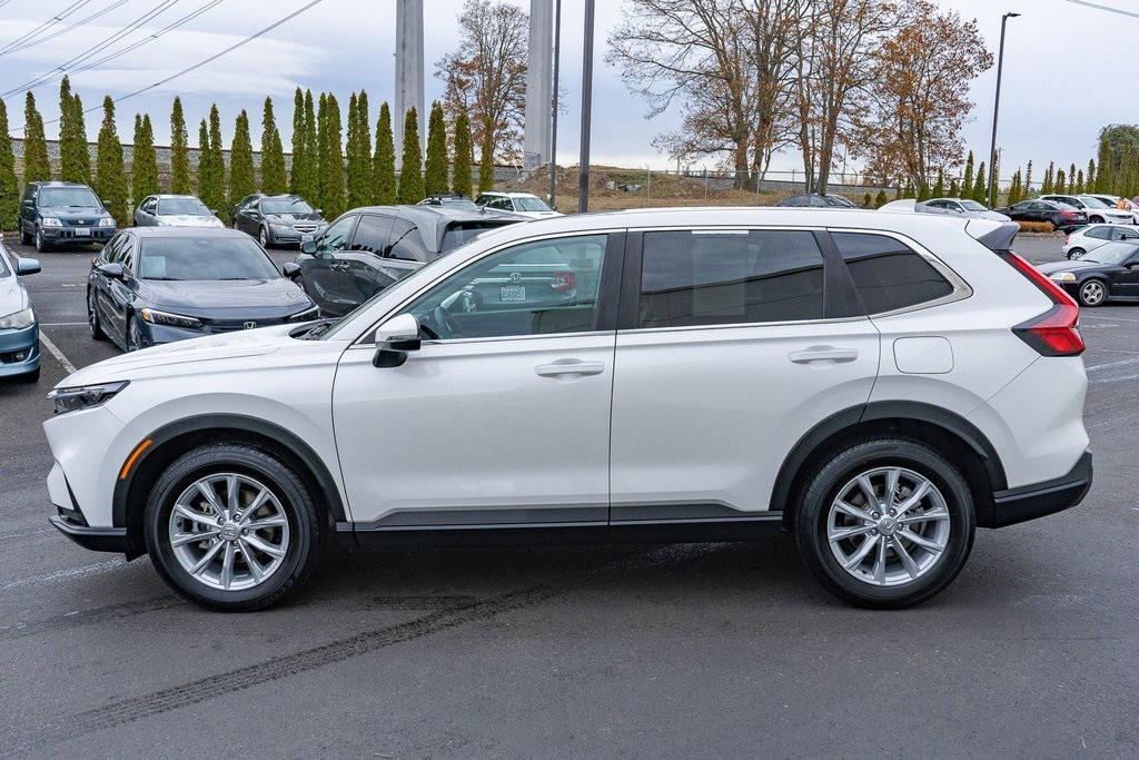 used 2025 Honda CR-V car, priced at $32,909