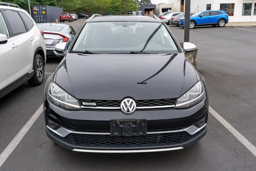 used 2018 Volkswagen Golf Alltrack car, priced at $22,999