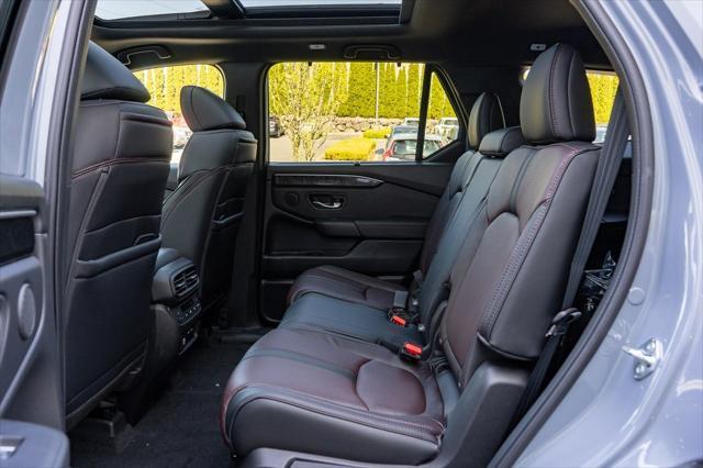 new 2025 Honda Pilot car, priced at $56,485