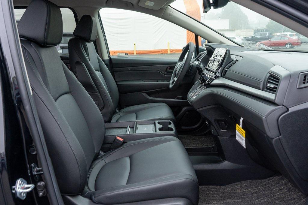 new 2026 Honda Odyssey car, priced at $45,685