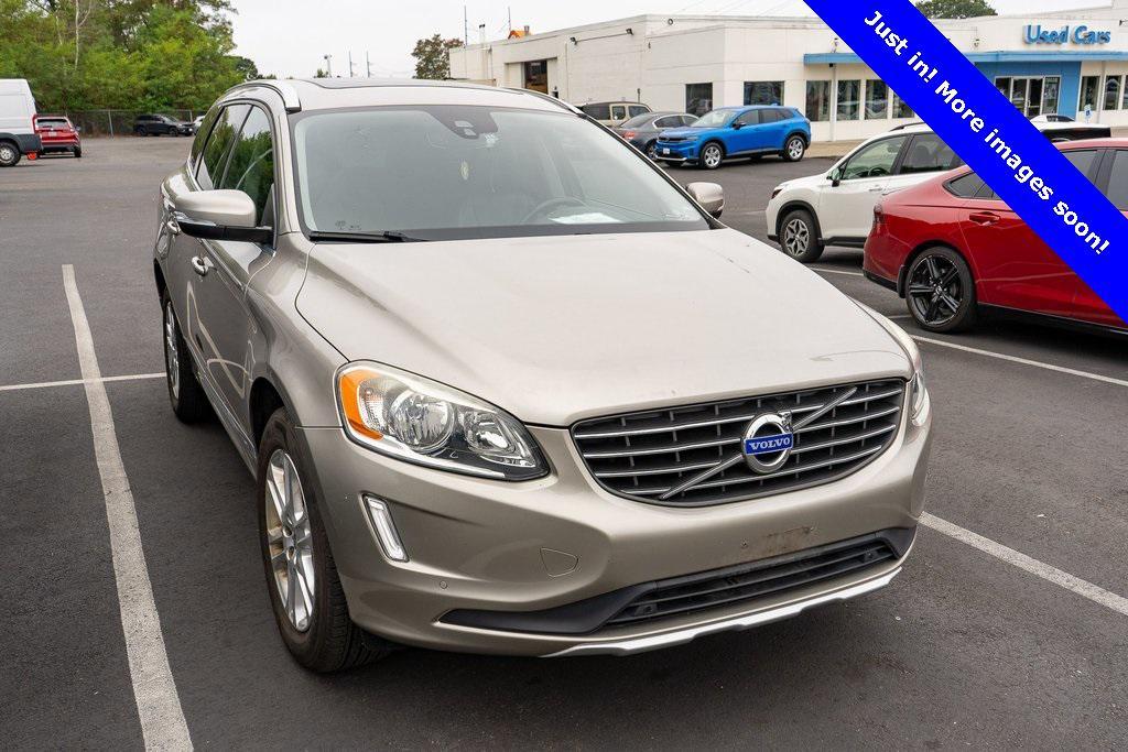 used 2015 Volvo XC60 car, priced at $11,999