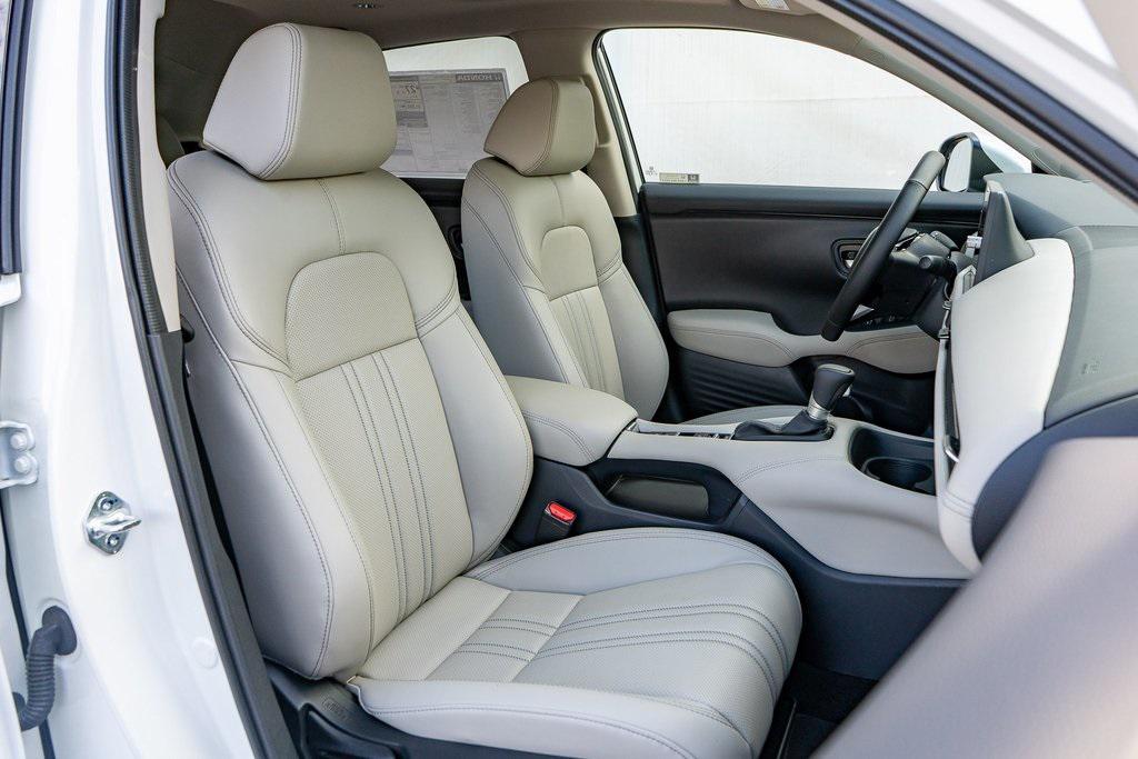 new 2026 Honda HR-V car, priced at $33,400