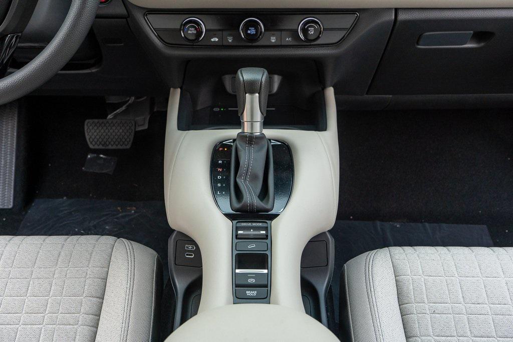 new 2026 Honda HR-V car, priced at $29,605
