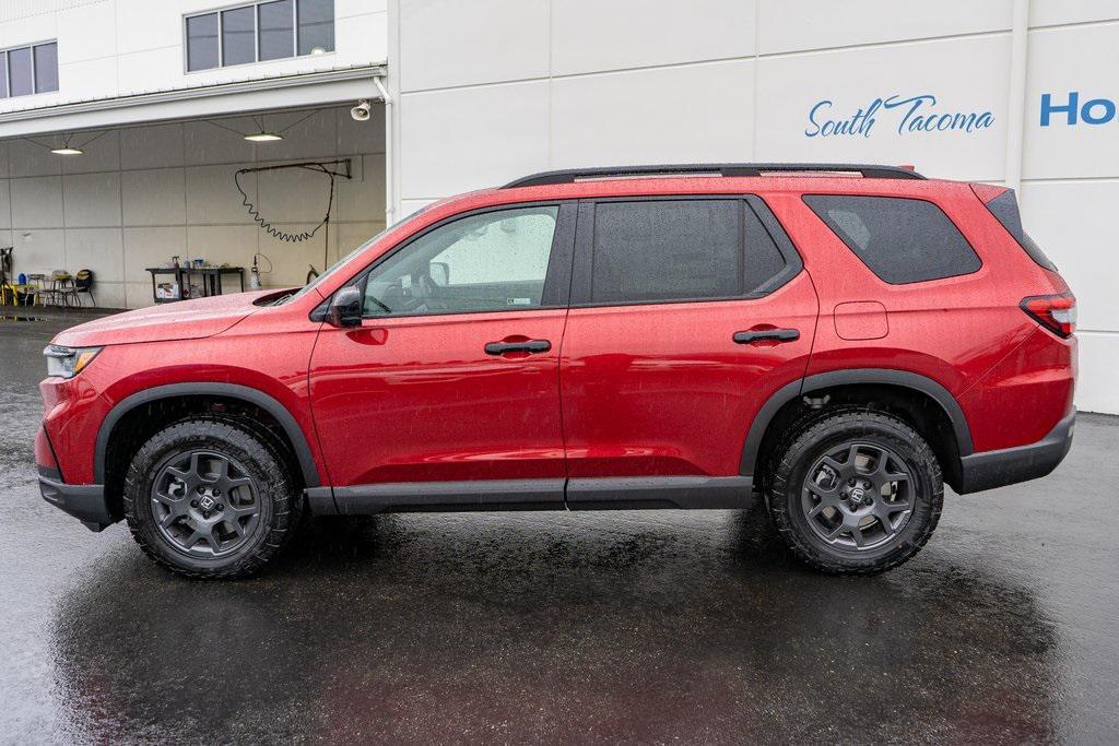 new 2025 Honda Pilot car, priced at $51,350