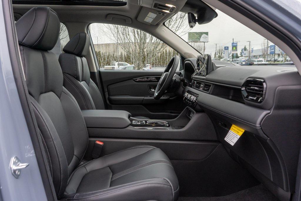 new 2025 Honda Pilot car, priced at $53,450