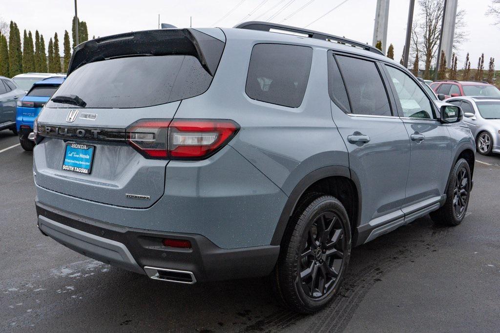 new 2025 Honda Pilot car, priced at $53,450
