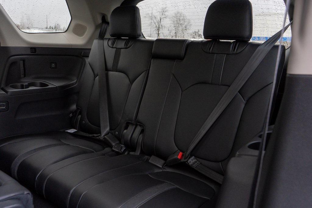 new 2025 Honda Pilot car, priced at $53,450